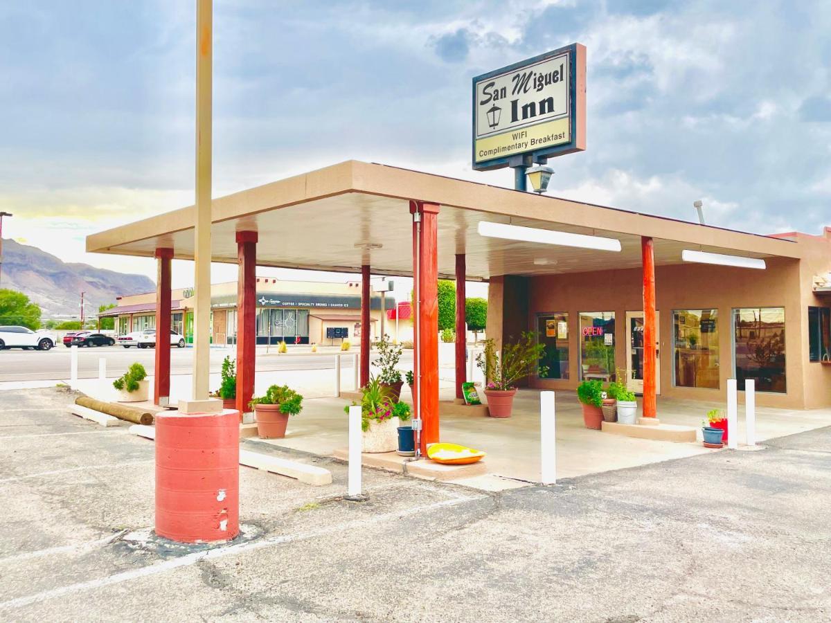 San Miguel Inn Socorro Kültér fotó