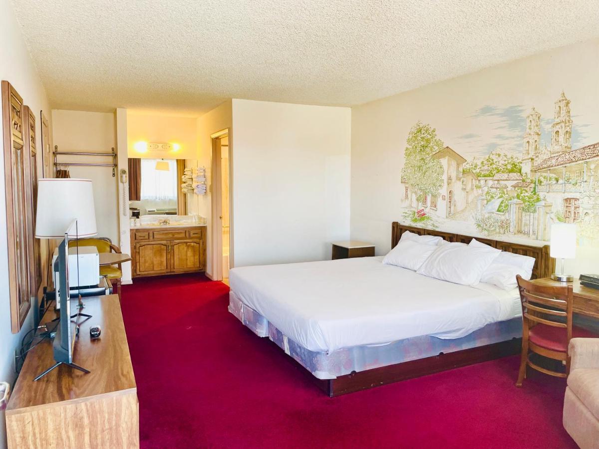 San Miguel Inn Socorro Kültér fotó